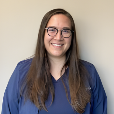 Dr. Angela Egan<br />
